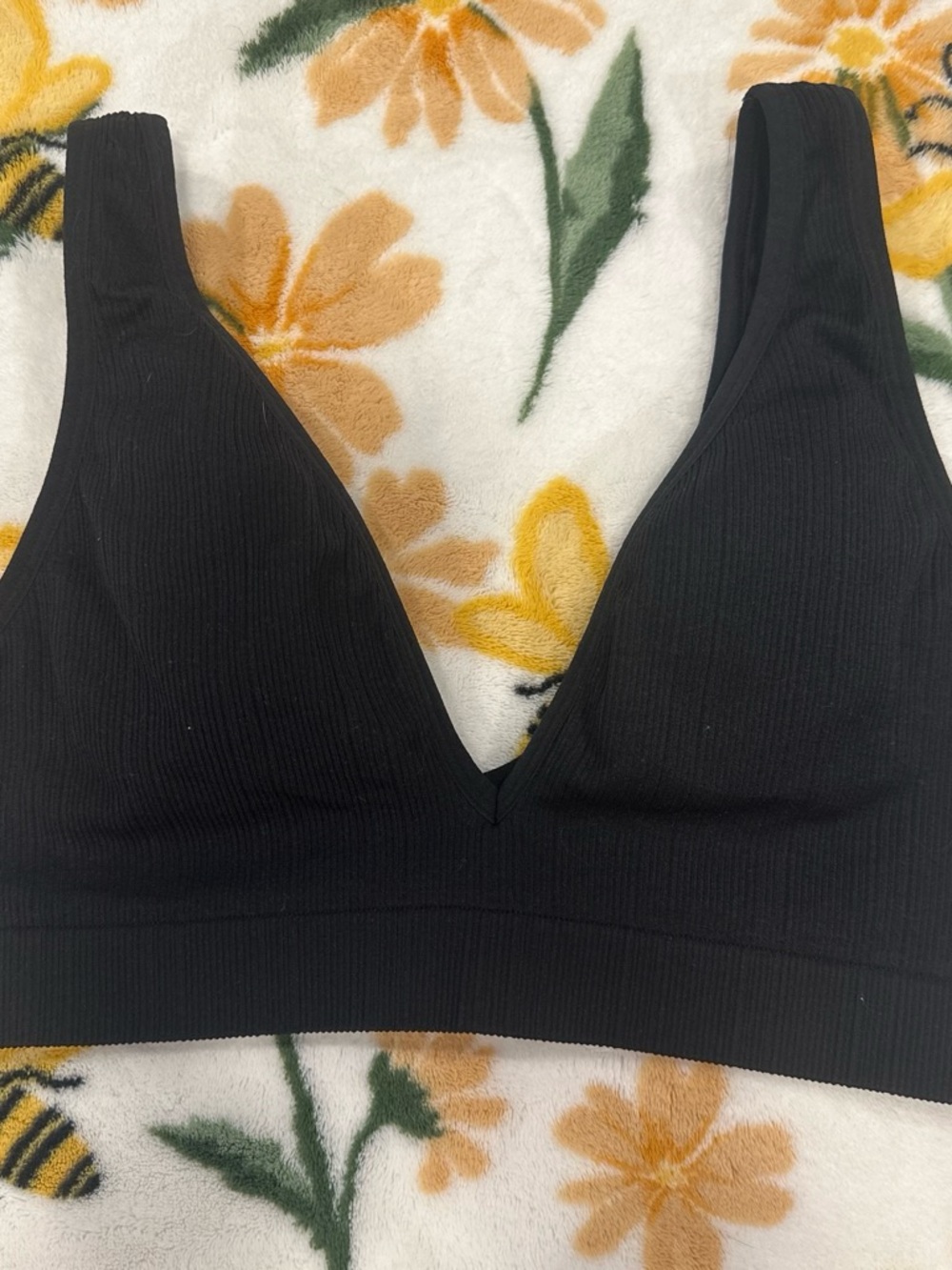PINK Victoria's Secret Black Ribbed Plunge Bralette